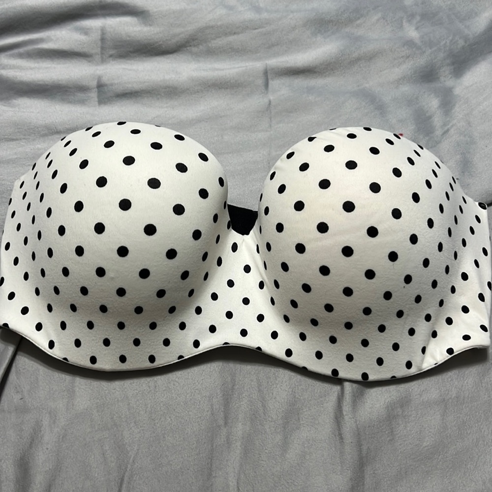 Victoria's Secret Body by Victoria lined strapless bra 36 DD